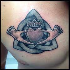 The claddagh ring is worn worldwide by the irish, either on the right hand with the heart pointed outwards showing that the wearer is free for romance, or with the heart turned inwards to denote that his or her heart is taken. 53 Best Claddagh Tattoos Ideas