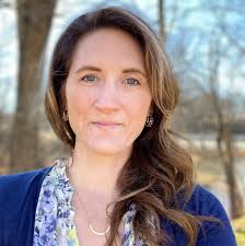 Anne Wille's Instagram, Twitter & Facebook