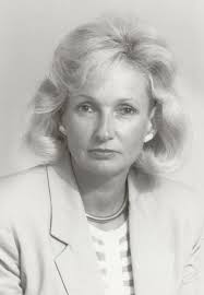 WomensHistoryMonth x Sue Feamster 🔹 Sue Feamster was the University of  Kentucky Women's Basketball coach from 1971-72 through 1975-76 🔹 She was  UK's first Director of Women's Athletics from 1974-78 🔹 When