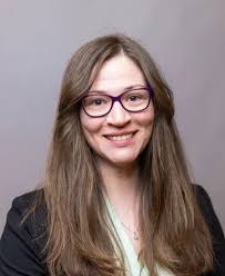 Lisa Enright's Instagram, Twitter & Facebook