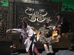 Satomi ishihara (shinobu kocho) takeru satoh (giyu tomioka) kanna hashimoto (nezuko kamado) gackt (muzan kibutsuji). Private Anthem Kingdom Live Action Movie
