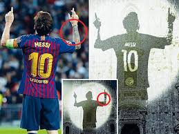 Shakespeare, la cui ombra riappare a macbeth che lo aveva ucciso: Messi Inter Un Ombra Sul Duomo Cosi La Tv Di Suning Fa Sognare I Tifosi Corriere It