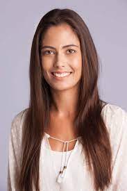 There's no better way to enhance the beauty of your hair than to wear a ponytail accompanied by some twists or braids. How To Thin Hair 6 Ways To Thin At Home All Things Hair Us