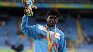 The five athletes expected to take part in the opening ceremony are flagbearer mariyappan thangavelu, discus thrower vinod kumar, javelin thrower tek chand and powerlifters jaideep and sakina khatun. Mariyappan Thangavelu Wins High Jump Silver At Tokyo Paralympics