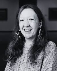 Melissa Firestone's Instagram, Twitter & Facebook