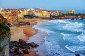 Euskal herria is the oldest documented basque name for the area they inhabit, dating from the 16th century. Surfen Baskenland Frankreich 30 Kurse Zum Bestpreis 2021 Checkyeti