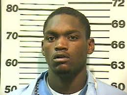 Man carjacked at apartment complex; police arrest 19-year-old man