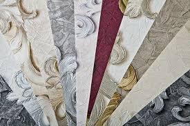 Solche art von tapeten passt überall,in irgendwelchen zimmern und wohnräumen. Barock Tapete Edem 9085 25 Heissgepragte Vliestapete Gepragt Mit Floralen 3d Ornamenten Schimmernd Rot Bordeaux Violett Gold 10 65 M2 Profhome Shop