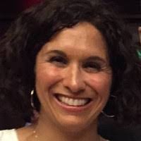 Rachel Stull's Instagram, Twitter & Facebook