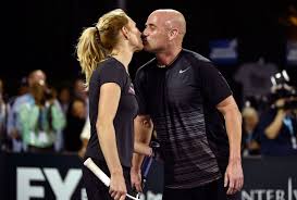 Steffi Graf Und Andre Agassi Sind Immer Noch Verliebt Wie Am Ersten Tag Andre Agassi Tennis Event Steffi Graf
