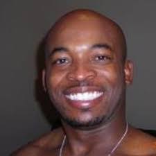 Alex Thames's Instagram, Twitter & Facebook