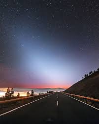 Nasa Reveals Stunning Photo Of Mysterious Zodiacal Light Here S What It Is Mirror Online Astronomy Pictures Space Pictures Astronomy