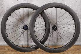 There are a ton of wheel options out there, sure, but this enthusiastic group of friends have started from a blank page. Review Princeton Carbonworks Wake 6560 Disc Tune Wheelset Road Cc