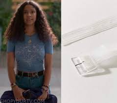 How old is madison reyes from julie and the phantoms? Julie And The Phantoms Season 1 Episode 9 Julie S Clear Belt Shop Your Tv