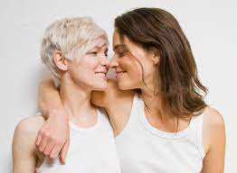 7 Things lesbians know better about sex than straight women – SheKnows