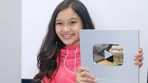 Check spelling or type a new query. Kenalkan Naisa Alifia Yuriza Bocah Sd Yang Jadi Youtuber Cilik Penghasilan Rp 50 Jutaan Per Bulan Tribunstyle Com
