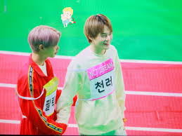 Creator chose not to use archive warnings · lee felix (stray kids)/zhong chen le · zhong chen le · lee felix (stray kids) · mark lee (nct) · angst . Stray Kids Felix Showed His Love For Nct S Chenle With What He Did For A Fan Kpoplover