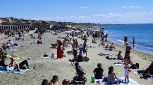 Stagione balneare aperta. Per il primo maggio Roma sceglie il mare di Ostia