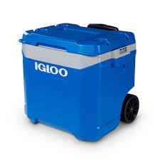 In fact, this thing is practically a mobile home for food and drink. Igloo Latitude 60 Quart Rolling Cooler
