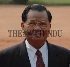 The Myanmar army chief, Senior General Than Shwe, during the ceremonial  reception at the Rashtrapati...