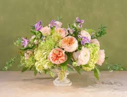 Your favorite blooms — from roses and peonies to lilies and daisies — send specific messages that you need to know. Simply Beautiful Flowers Falls Road