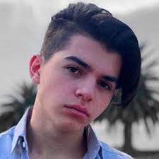 Diciembre 2, 2009 andres vasquez 4 comentarios. Andres Vazquez Bio Family Trivia Famous Birthdays
