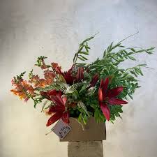 Hours may change under current circumstances The 6 Best Options For Flower Delivery In Frederick Maryland 2021