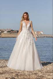 Dein traumkleid günstig und bequem nach hause. Pin Auf Brautkleider