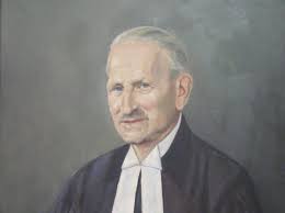 Bigband spielt in Uetersen: Die Kirche erinnert an einen Pastor