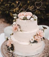 Madame Zuckerguss On Instagram Vor Einigen Tagen Hatten Linda Und Kai Ihren Ersten Hochzeitstag Die Passe Kuchen Ideen Hochzeitstorte Vintage Torte Hochzeit