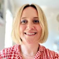 Linda Corkery's Instagram, Twitter & Facebook