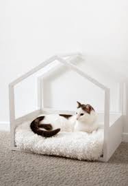 Pinterest Xobelin 2020 Kedi Evi Kedi Evcil Hayvan Yataklari