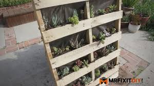Diy Pallet Vertical Garden Youtube