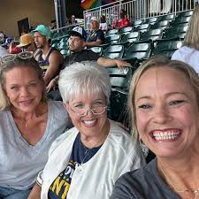 Who has the best wings (not breaded) in Warner Robins?