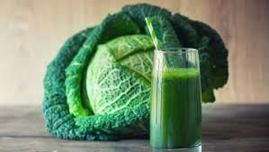 7 amazing benefits of cabbage juice