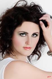 Leanna Murphy's Instagram, Twitter & Facebook