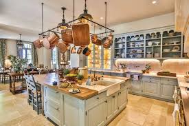 Location Saisonniere Propriete Avignon 84000 Provence Luberon Sotheby S International Realty Cuisines Maison Chambres Des Pays Francais Cuisines Design