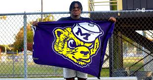 Michigan recruiting: Q&A with new commit Shamari Earls