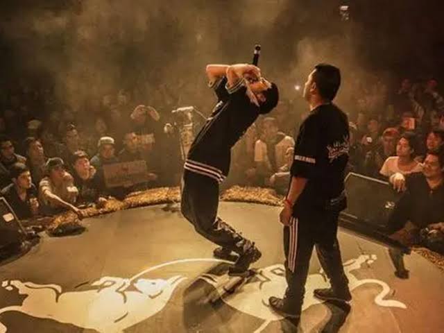 Hip Hop en las Batallas de Freestyle - Sitio oficial batalla de gallos