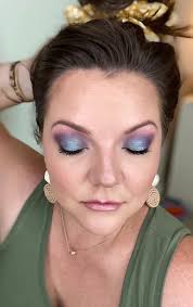 New retina-blasting colors from Tosh with Ken-ergy! A beautiful single ply  pure merino that is soft and lovely, hand-dyed in small batches by  Madelinetosh.