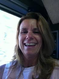 Darlene Hillman's Instagram, Twitter & Facebook