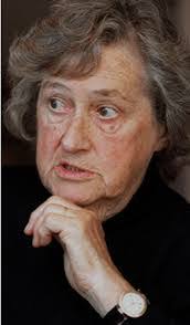 Barbara Farnsworth's Instagram, Twitter & Facebook