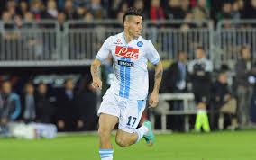 Parole che sanno di amore a vita nei confronti marek hamsik, centrocampista e capitano del napoli, intervistato da so foot ha parlato del suo. Hamsik Fa Sognare Napoli Tre Punti D Oro A Cagliari Sky Sport