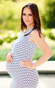 Pin By Jeannine Montana On 3 Jennifer Love Jennifer Love Hewitt American Baby