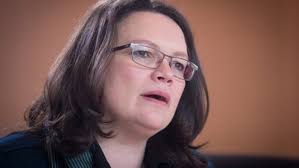 Koalitionsspitze trifft sich: Koalitionsspitze will Streit über Mindestlohn  beilegen