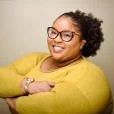 Monique Long (@MoniqueLong_)