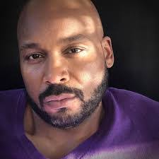 Martique Smith's Instagram, Twitter & Facebook