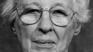 Laura Whitcomb — Chatfield