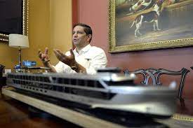 Mahesh shrinivas bhupathi (born 7 june 1974) is a retired indian professional tennis player.in 1997, he became the first indian to win a grand slam tournament (with rika hiraki). Mario Ferreira Foi Eleito Presidente Da Media Capital E Fala Em Decisao Muito Grave Da Erc Media Publico