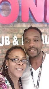 Linda Twitchell's Instagram, Twitter & Facebook